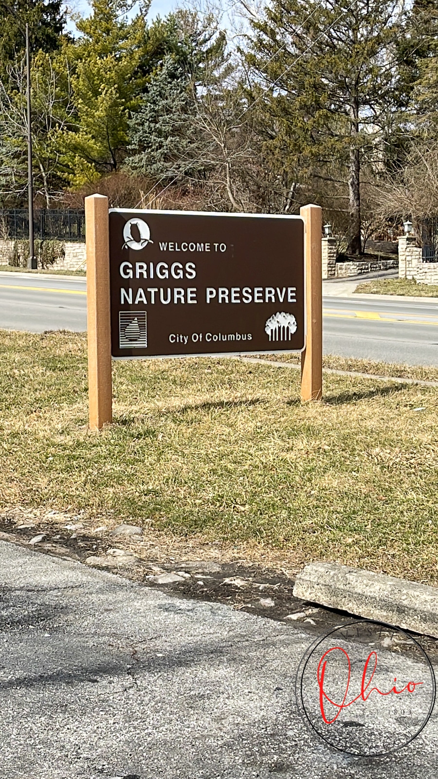 brown sign that says griggs nature preserve