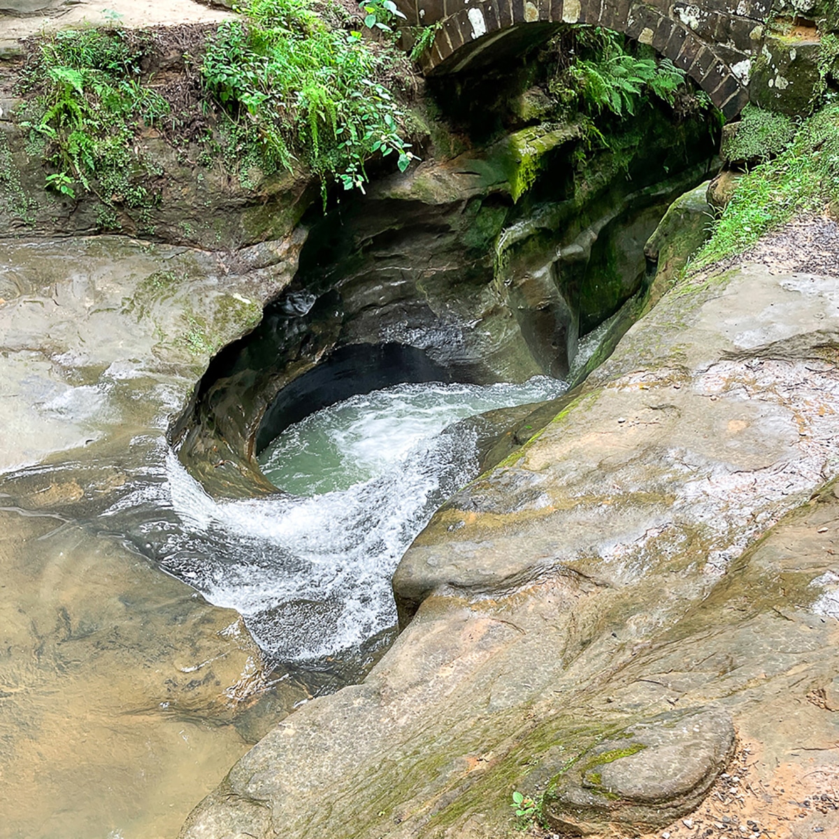 Devil's Bathtub Hocking Hills - Visit Ohio Today