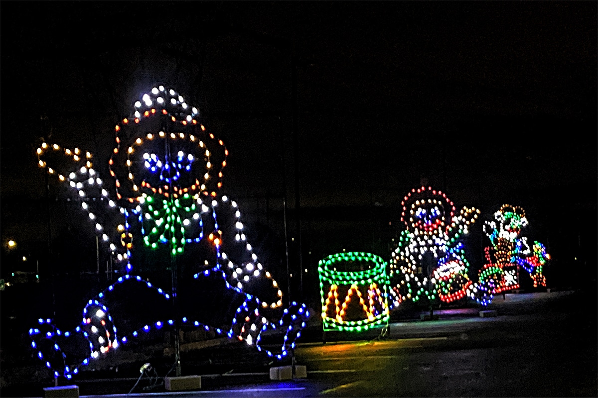 Drive Through Christmas Lights in Ohio Visit Ohio Today