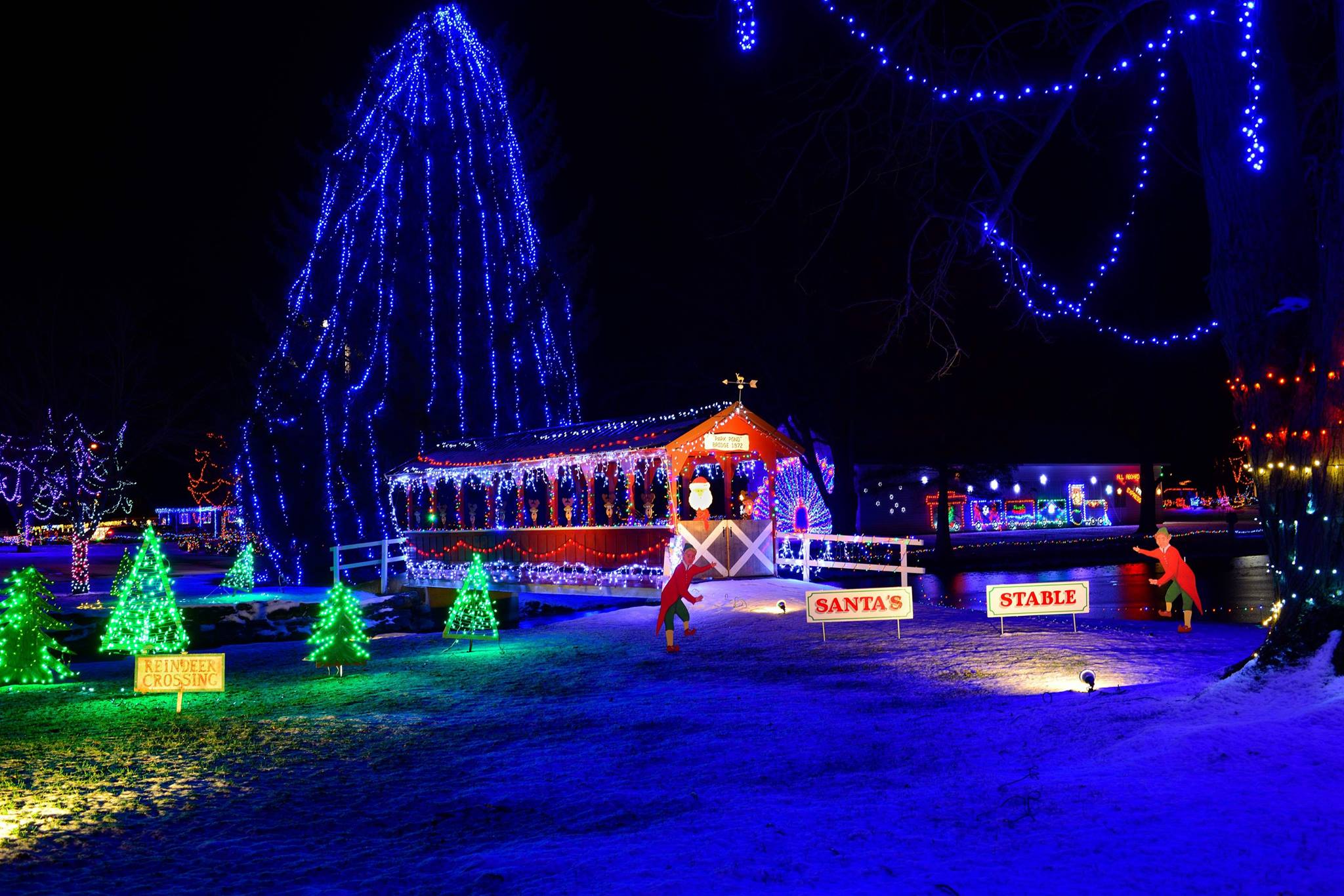 horizontal photo of drive through christmas lights at Uppers Winter Fantasy of Lights