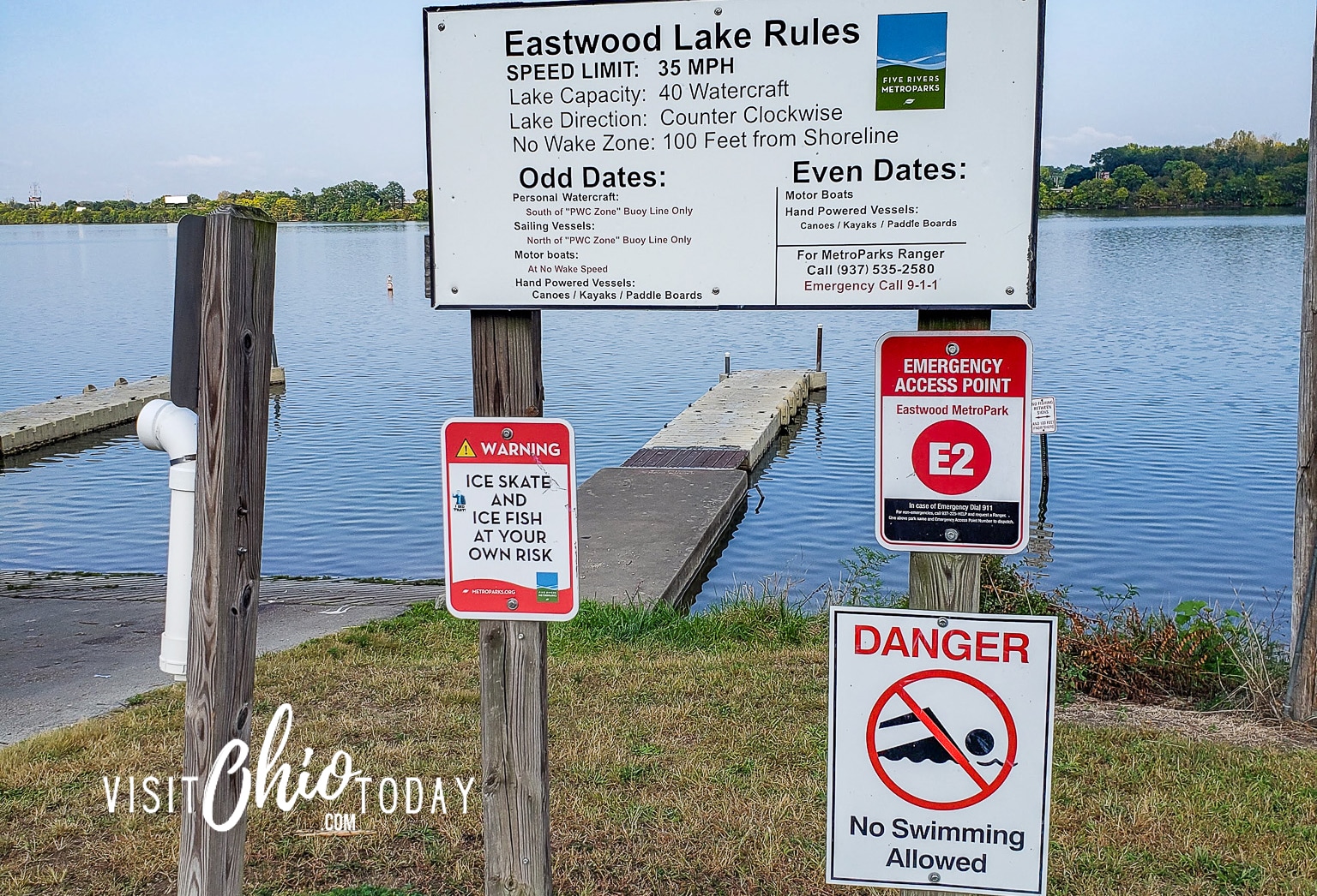 horizontal photo of the rules of the lake at Eastwood MetroPark. Photo credit: Cindy Gordon of VisitOhioToday.com