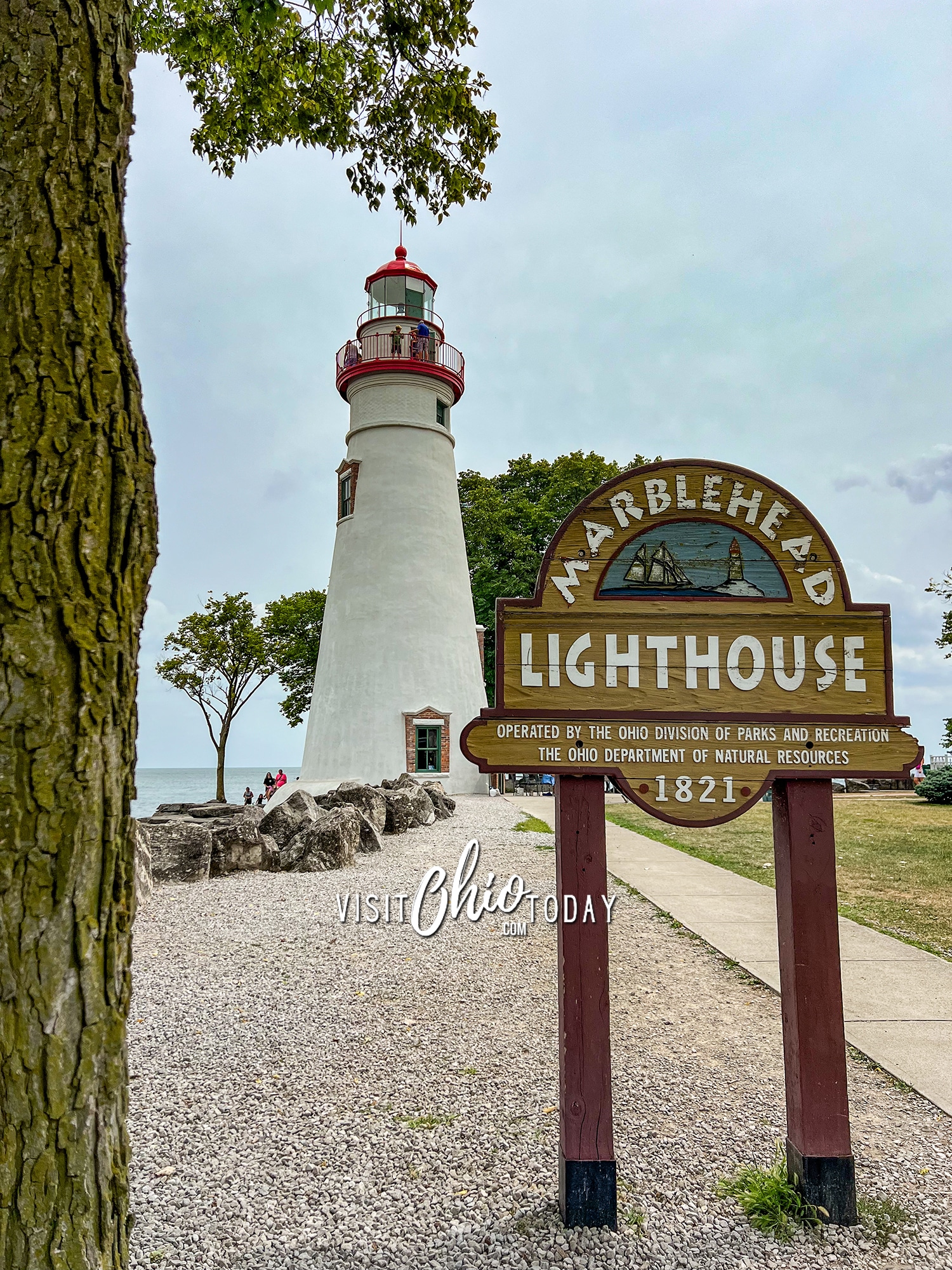 vertical photo of Marblehead Lighthouse in Ottawa County, Northwest Ohio. Photo credit: Cindy Gordon of VisitOhioToday.com